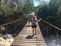 Tocht naar waterval tijdens kayak