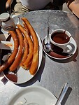Churros con chocolate