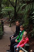 soort van familie foto bij "the thousand stepps"