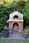 Pizza oven