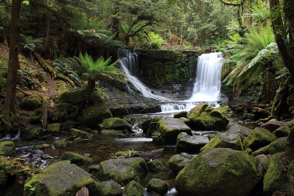Horseshoe falls
