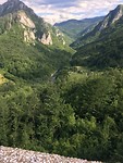 Zicht vanaf de Tara bridge, Montenegro