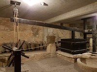 Romeinse pers om olijfolie te maken