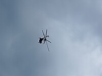 constant hoor je hier helicopters