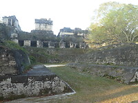 Paleis van de Maya’s in Tikal