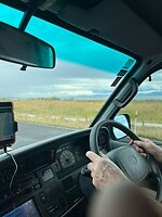 Links rijden, stuur rechts. Het went weer na de eerste kilometers.