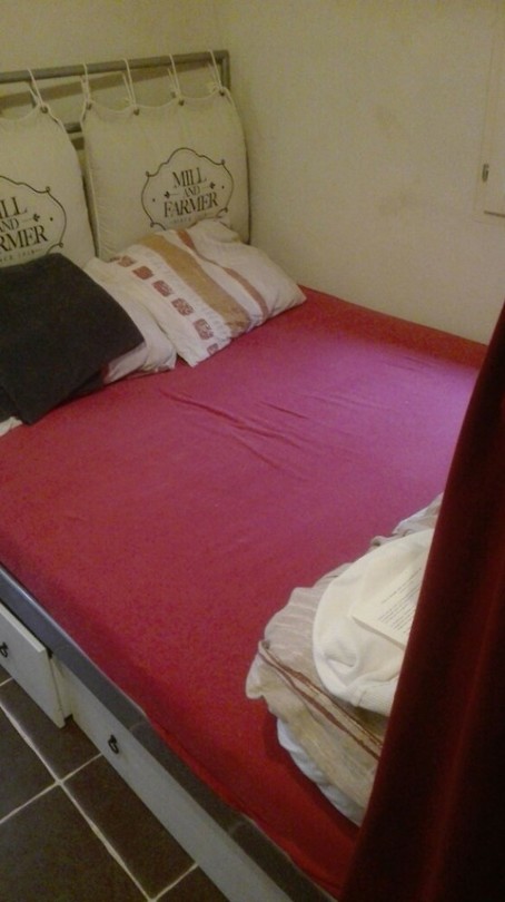 bed
