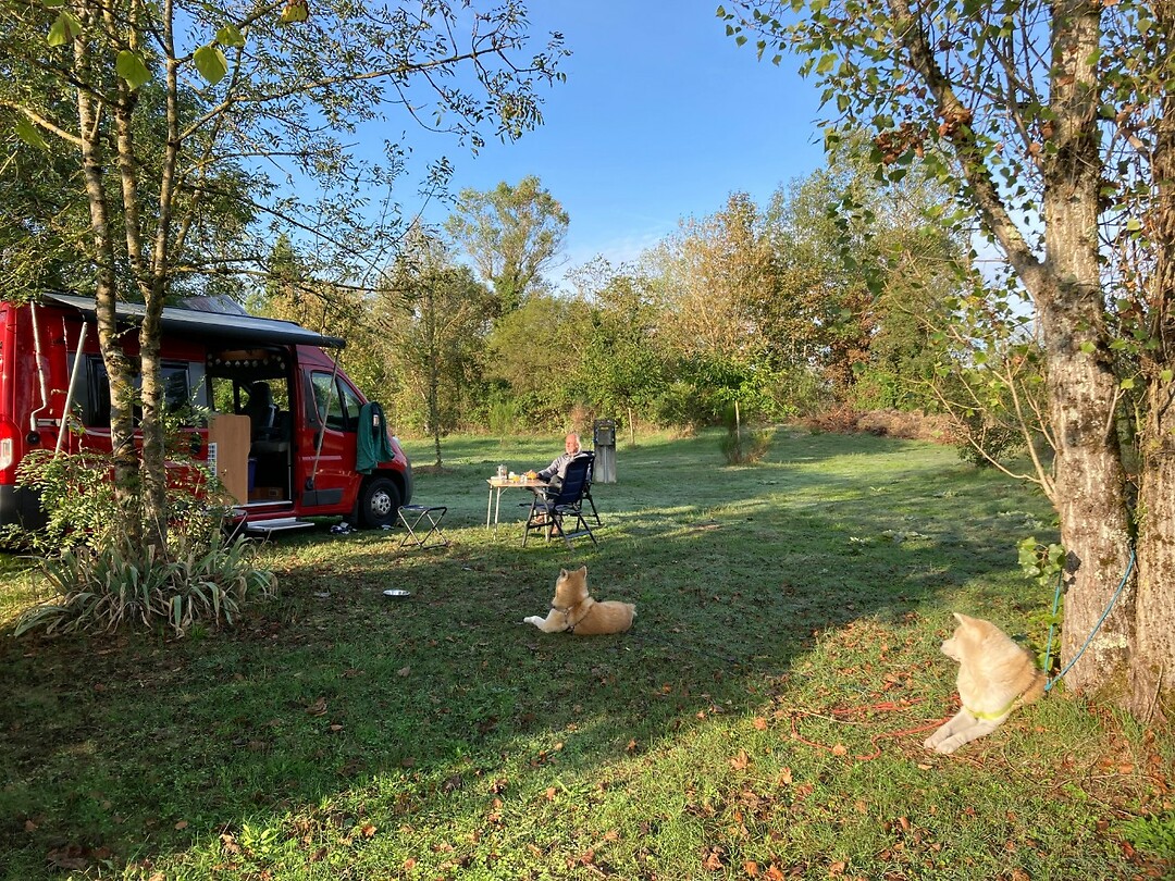 camping "Les Plages de l'Ain"