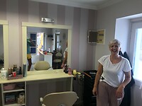 Bij kapper Irina
