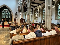 Dagopening in St Dunstan's church.