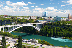 Rainbow bridge van Canada naar de VS