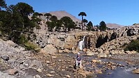 Bij de waterval Caviahue