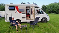 camper weer van stal
