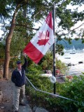 Canadese vlag bij Earl in de tuin