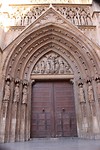 deur van kerk op placa del Virgen