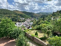 Uitzicht over Neuerburg