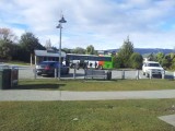 Daar gaat onze bus dan weer