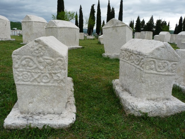 P1350387