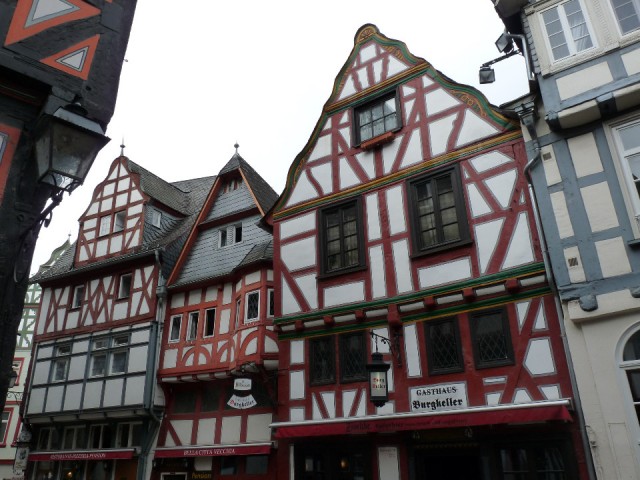 P1400990