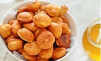 pannekoek of oliebol pettula