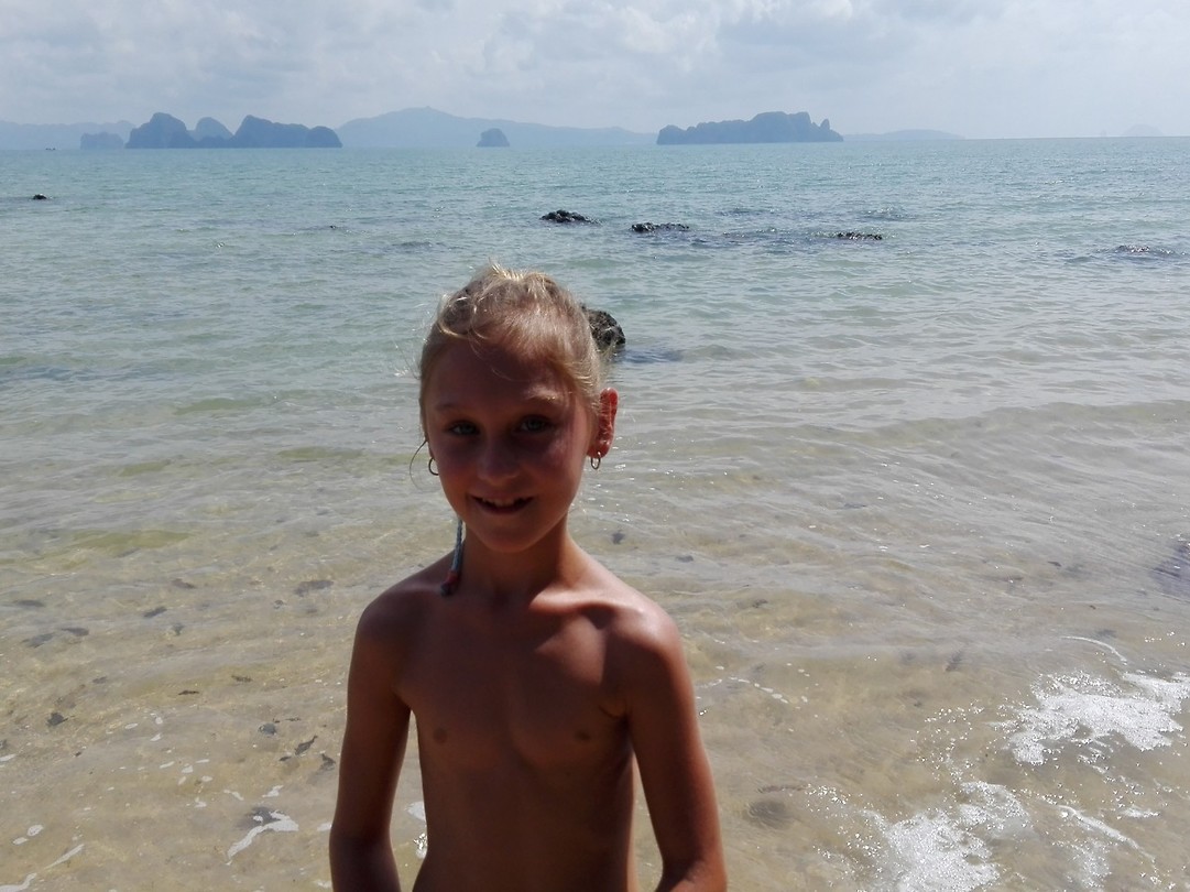 Pasai beach, beach girl