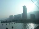 1ste blik op Hong Kong vanuit expresstrain