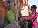 Even spelen met de locals van Cusco.