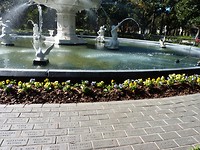 stenen rond fontein