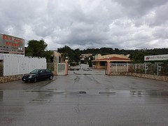 Ingang camping, annex hotel