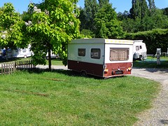 Het eerste oude caravannetje van Jaqueline en Francois