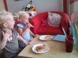 Sunsetway - Lunchen bij ons in de straat
