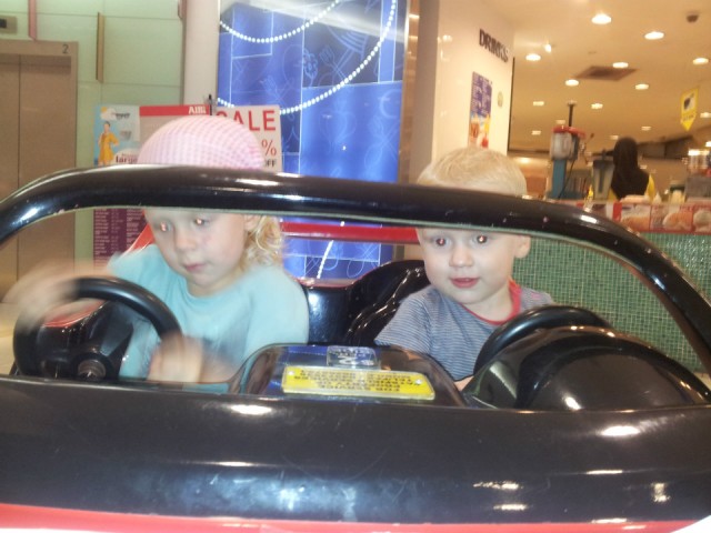 IMM Children Playground - Boven op het dak van een shopping mall
