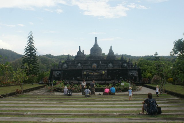 Banjar - Brahma Vihara Ashrama Temple