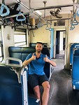 Alex in de trein naar Ella
