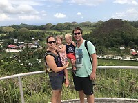 Cheese voor de Chocolate Hills