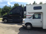 In vergelijking met zo'n truck is onze camper maar een campertje
