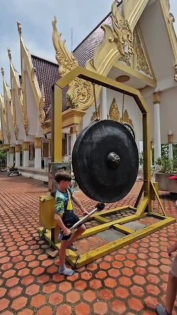 Wat samphran