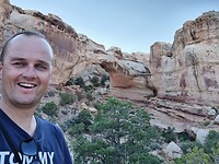 Hickman Bridge Trail