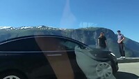 Autorit langs Aurlandsfjord