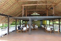 De zwembad bar