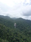 de waterval van ver