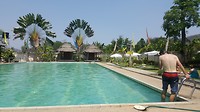 Fluid swimming pool