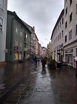 Schwarz