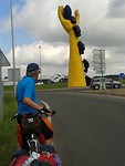 Deze rotonde  in Chatellerault is als derde lelijkste rotonde van Frankrijk verkozen.