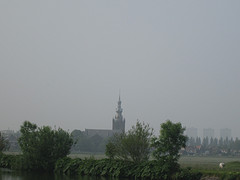 Drie torens op de achtergrond