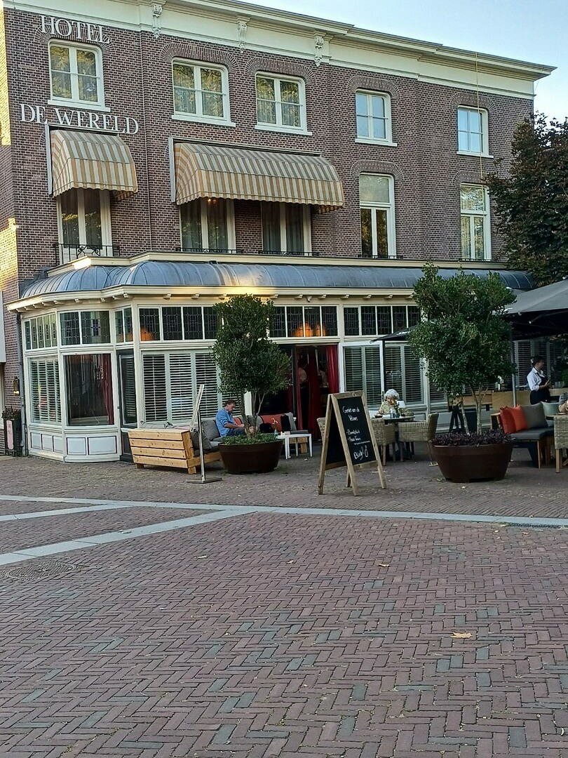 Hotel De Wereld