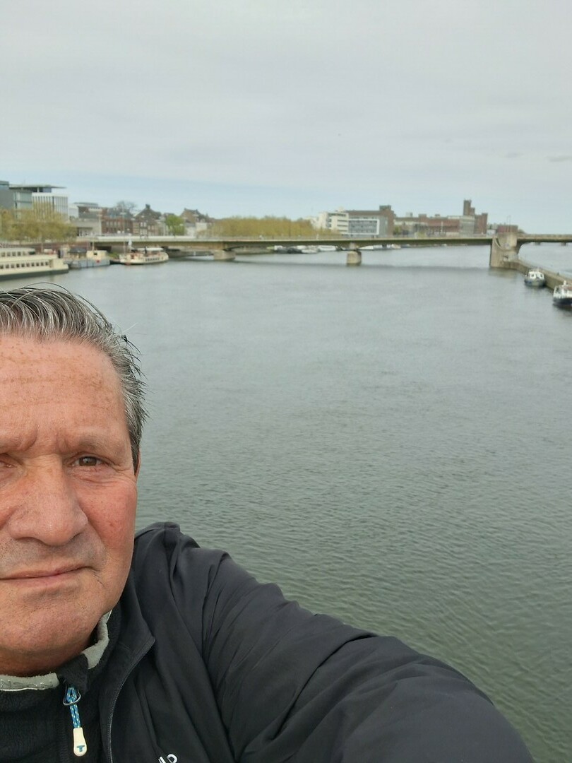 1e zicht op de Maas