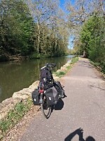 Fietspad langs Le canal du Moselle