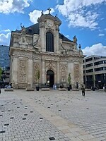 Kerk op het centrale plein