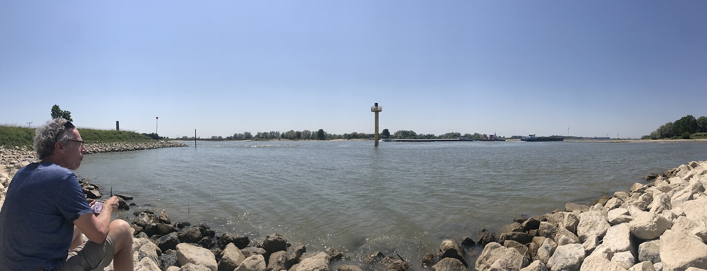 Mooi maar warm lunchplekje